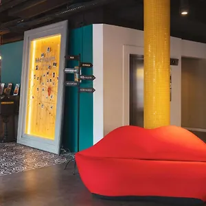 Mercure Centre Gare Montparnasse Szálloda